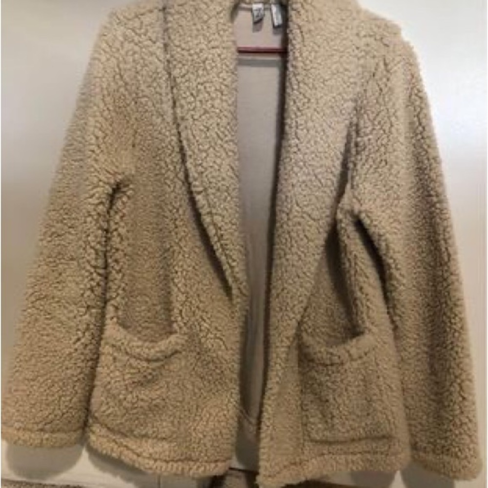 Nordstrom Rack - Picture 4 of 5
